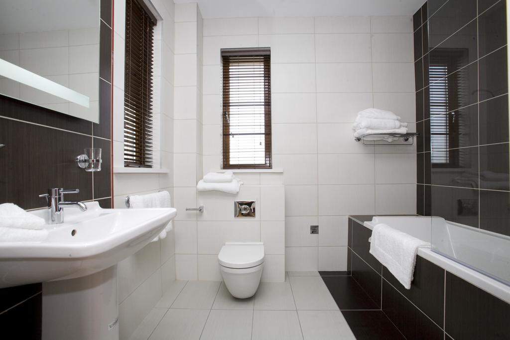 Waterford Castle Hotel Lodges Экстерьер фото
